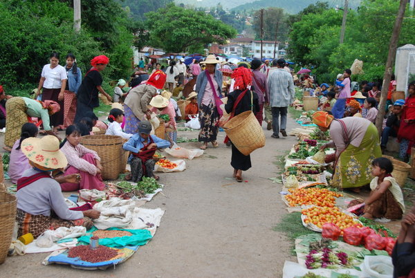 Market in Kalaw