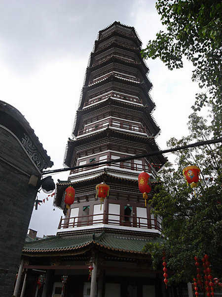 6 banyan tree pagoda