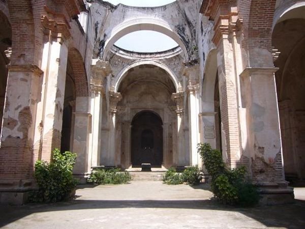 Antigua - Cathedral Ruins