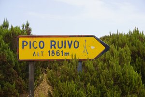 Pico Airieiro to Pico Ruivo: the highest mountains on the island
