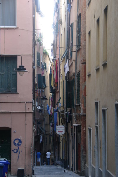Streets of Genoa, pt. 3