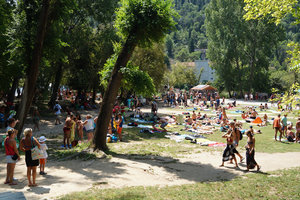 Overcrowded sunbathing area (during lunch time) next to Skradinski Buk (the big waterfall)