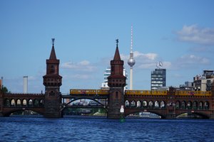 Oberbaumbrücke Berlin, II
