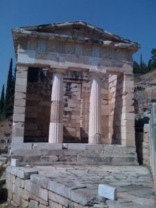 Delphi Greek Treasury