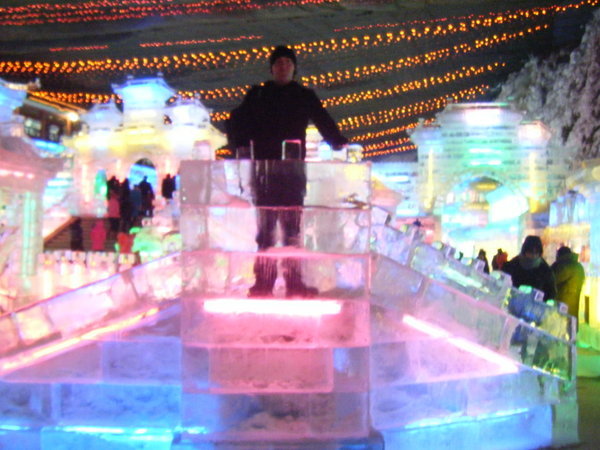 Mark on ice slide