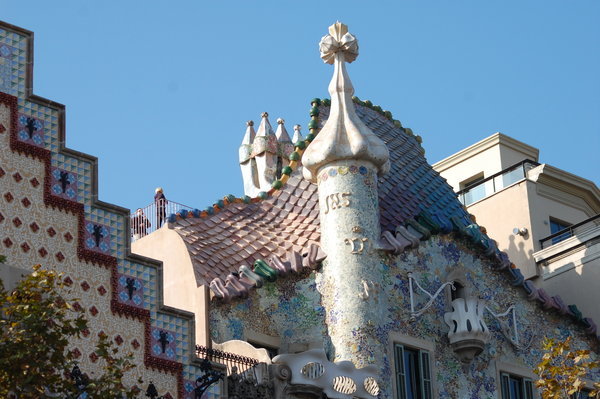 "Modernista" roofs