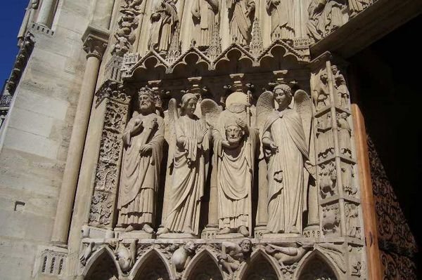 detail from entrance of Notre Dame