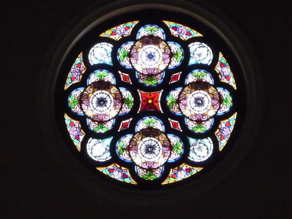 Ein Fenster in der Kathedrale