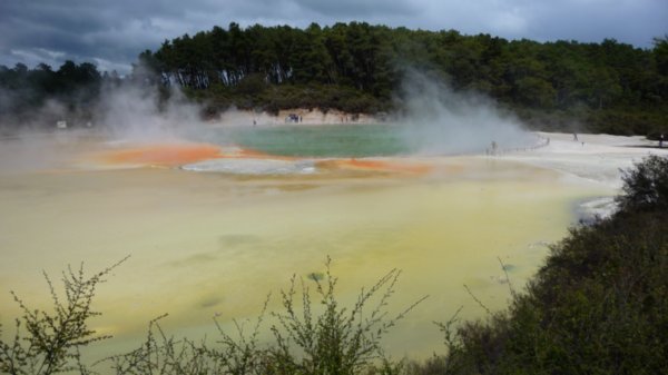 Colourful sulphur, arsenic, antimony, mercury, thallium, gold and silver contribute to the colours in the pools