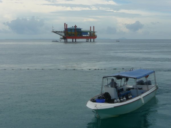 Seaventures dive rig off Mabul