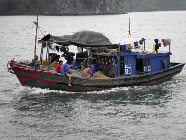 fishing boat in Bai Tu Long Bay