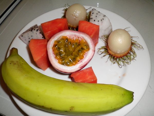 exotic breakfast fruit plate