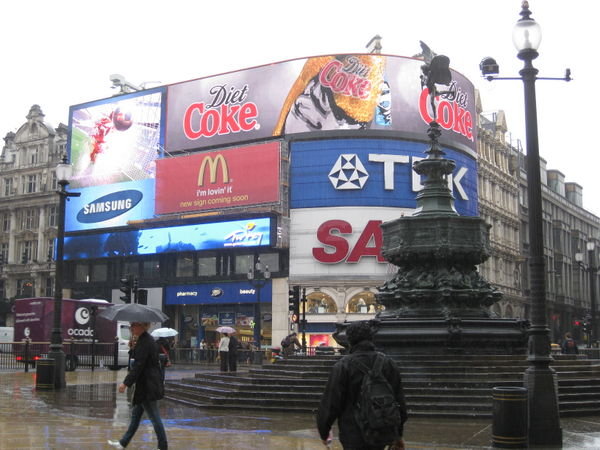 Picadilly Circus in the rain