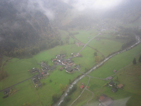 Descending into Stechelberg