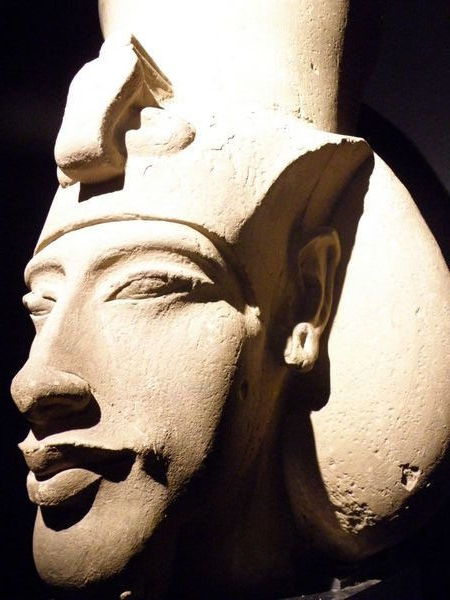 The head of Akhenaten