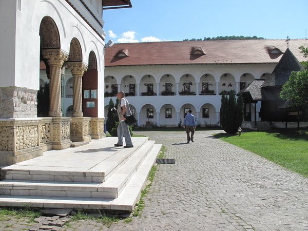 Brancoveneau Monastery