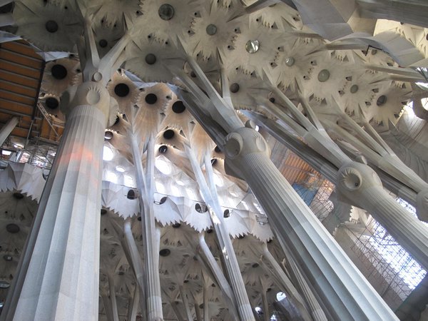 Inside Familia Sagrada