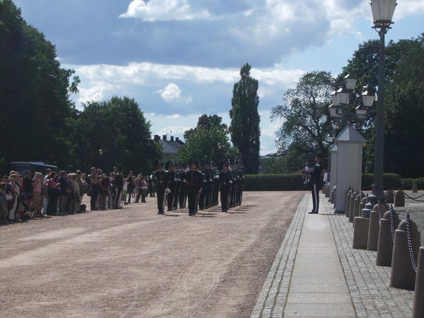 changing of the guard oslo palace