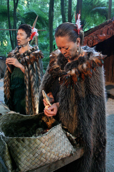 Maori Crafts
