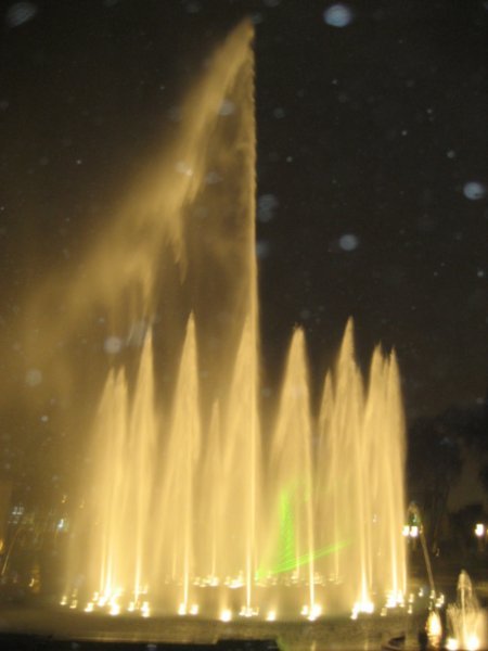 Water show just outside the centre