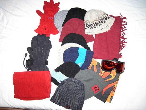 Beanies, Scarfs, Gloves, Buff and Goggles