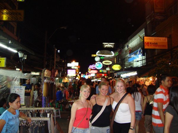Kim, Sarah and Amy down Khao San Road