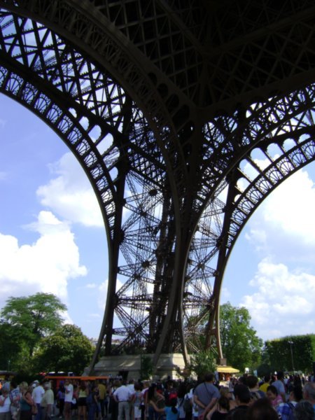 Ratatouille - Day 2 Paris - Eiffel Tower 015