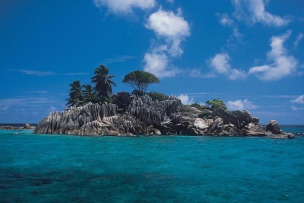 st-pierre-island-seychelles