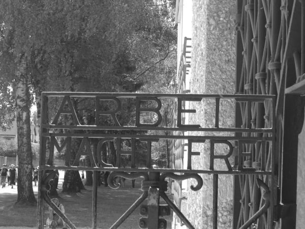 Dachau entrance