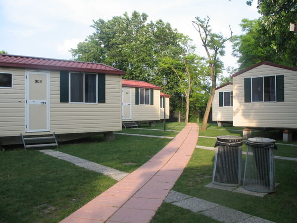 Awesome Cabins!