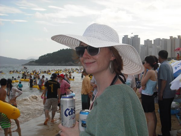 Ruth in Haeundae Beach, Busan 07-28-08 (3)