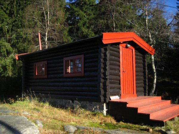 an auxiliary sleeping cabin