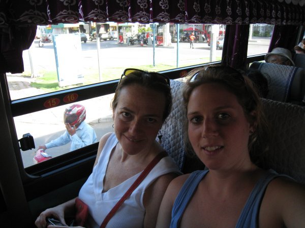 Bus to Phnom Penh