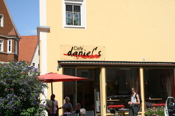 Cafe Daniel