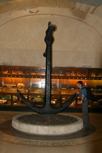 A big old anchor in a museum