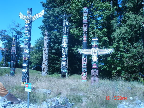 Vancovour Totems