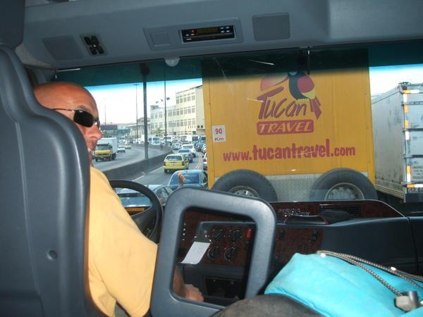 Tucan convoy into Rio