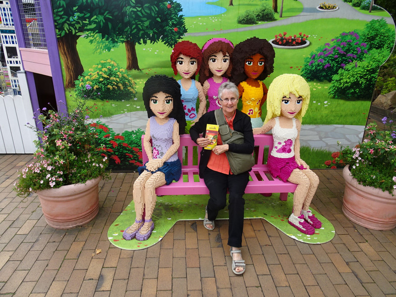 Dianne and the girls