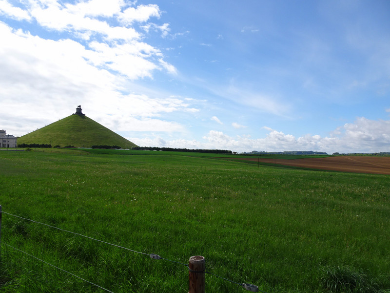 Waterloo Lion's Mound from a distance