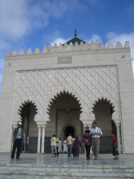 the masoleum of the previous 2 kings: Mohammed V & Hassan II