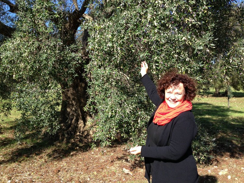 Catherine with olives