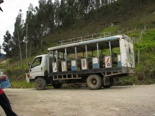 Saraguro - local transport