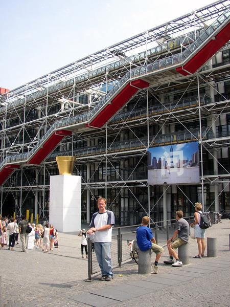 Ryan in front of the Pompidou