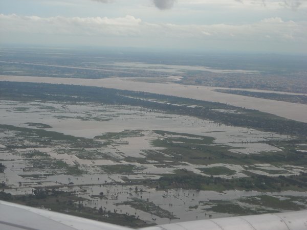 Landeanflug auf Phnom Penh 1