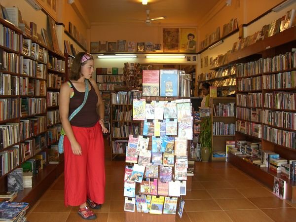 A cute little book store