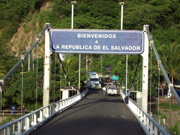 Entering El Salvador