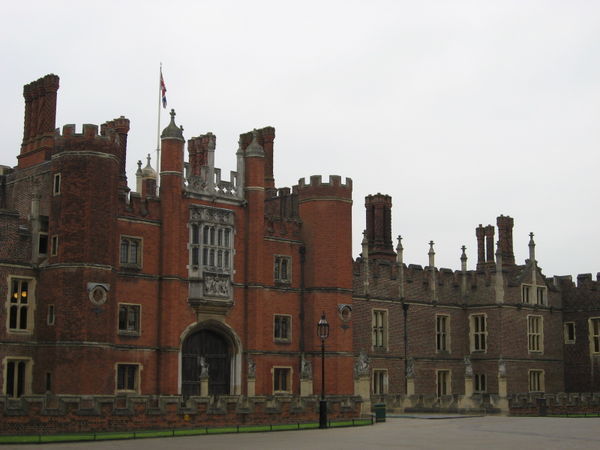 Hampton Court Palace, Surrey, Greater London