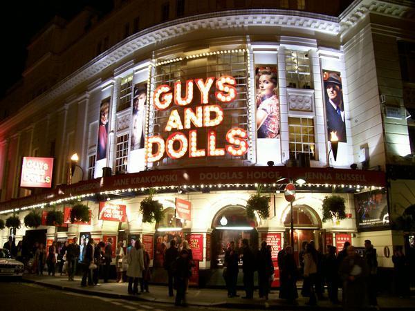 Piccadilly Theatre - Guys & Dolls