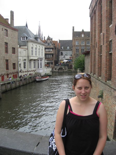 Toni at the Canals, Bruges
