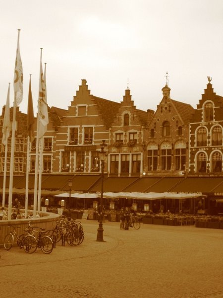 Restaurants in the Markt, Bruges